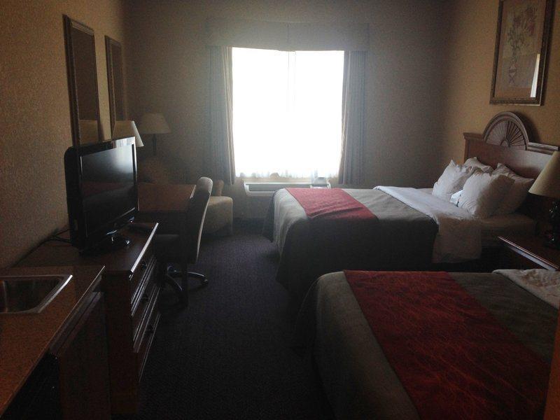 Comfort Inn & Suites And Suites Fredericksburg Buitenkant foto